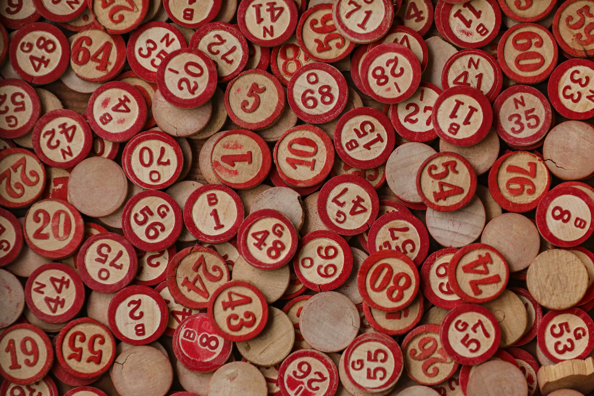 Online Bingo Tips on How to Keep on Top of the Game
