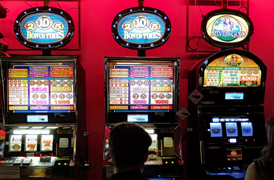 The Major Factors That Determine Volatility of Slots