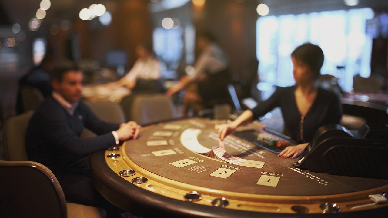 The Top Signs of a Cheating Gambler